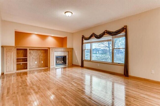 Building Photo - 9931 Evergreen Ave N, Brooklyn Park, MN, 5...