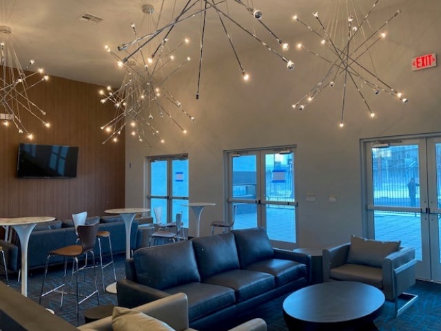 Community Lounge - SPK-Showboat Park Apartments