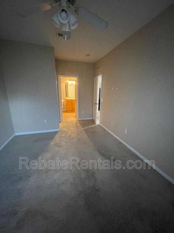 Building Photo - 8290 Gate Pkwy W