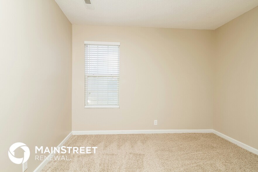 Building Photo - 2755 Painted Pony Dr