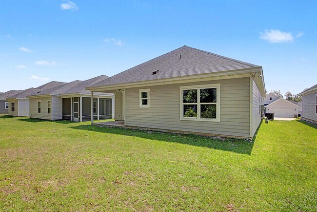 Building Photo - 4482 River Breeze Ln