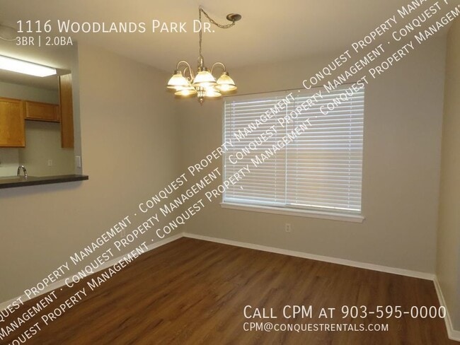 Building Photo - 1116 Woodlands Park Dr