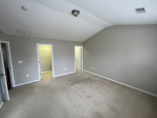 Building Photo - 2109 Bucolic Ct