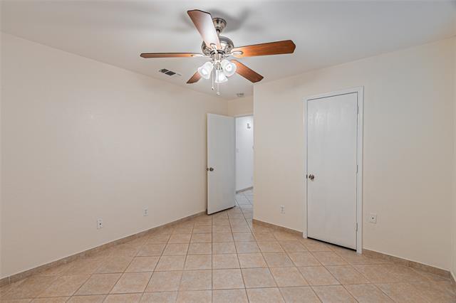 Building Photo - 8028 Cannonwood Dr