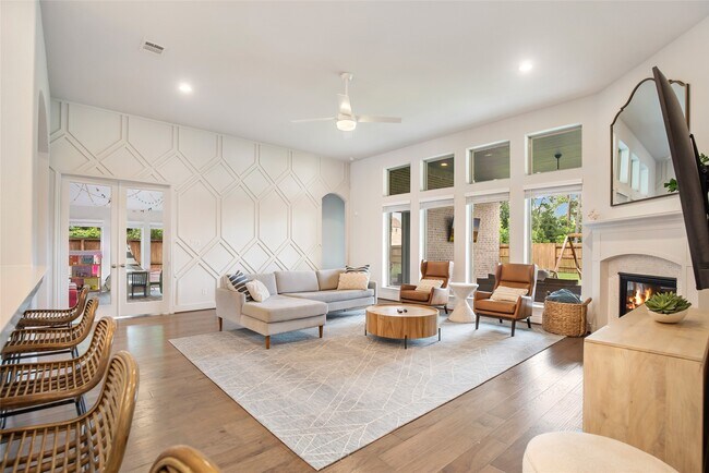 Building Photo - 12310 May Pop Path