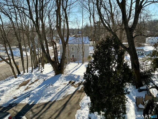 Building Photo - 74 Liberty St