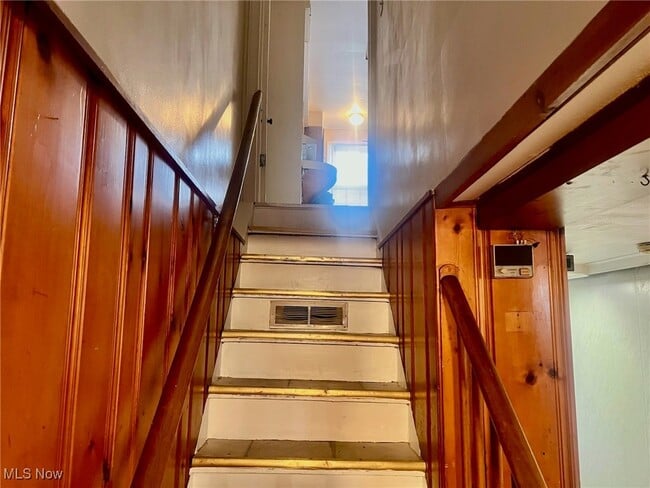 Building Photo - 20608 Harvard Ave