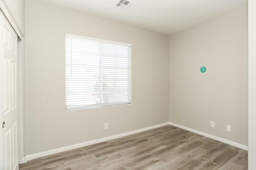 Building Photo - 7204 Amber Cascade Ct