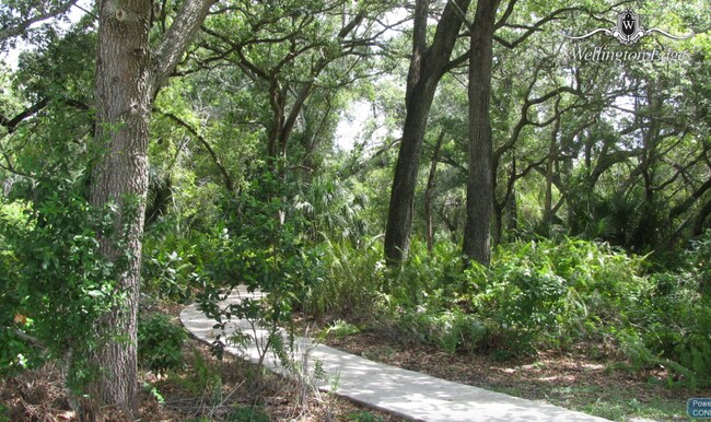 Inside the community - 10667 Oak Bend Way