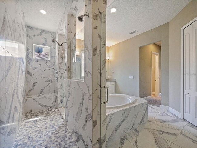 Building Photo - 1115 Estancia Wds Lp