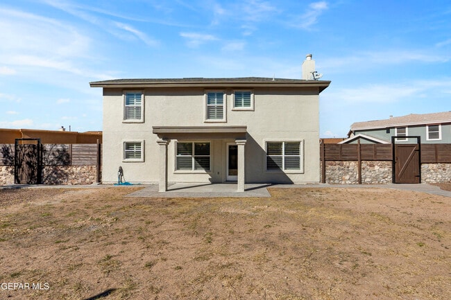 Building Photo - 1450 Senda Del Sol Ln