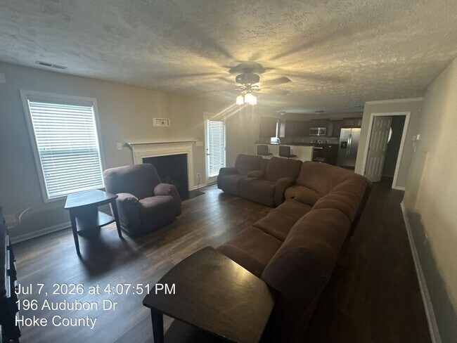 Building Photo - 196 Audubon Dr