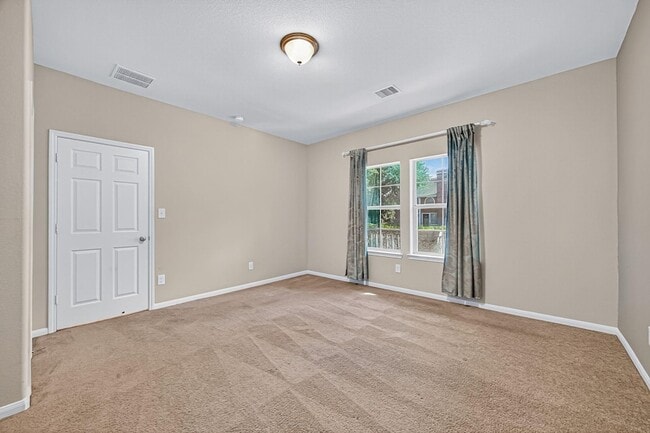 Building Photo - 14574 Empanada Dr