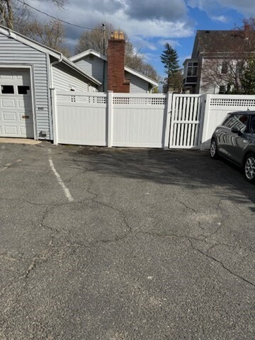 Building Photo - 45 Broad St