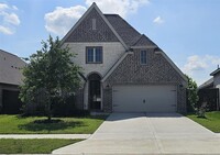 Building Photo - 5614 Vintage Oaks Ln