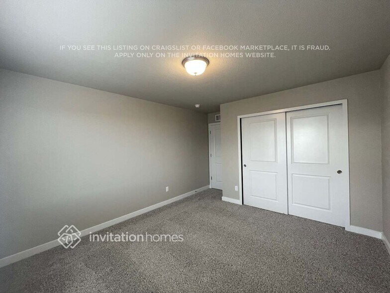 Building Photo - 13593 Arriba Dr