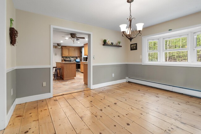 Building Photo - 11 Beebe Ln