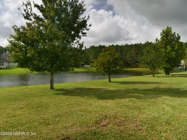 Building Photo - 805 Trellis Bay Dr