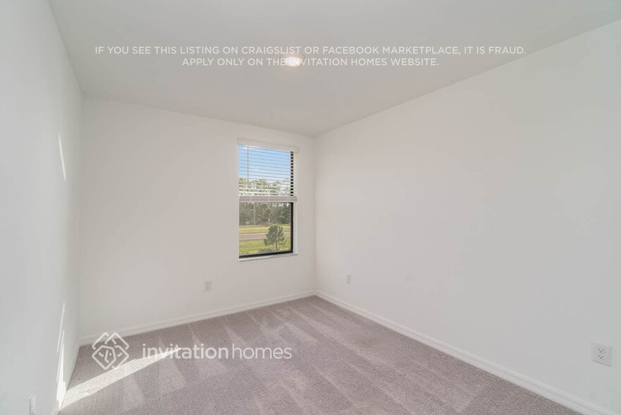 Building Photo - 2041 E Landings Wy