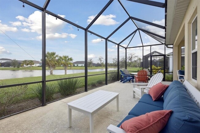 Building Photo - 3919 Woodmont Dr