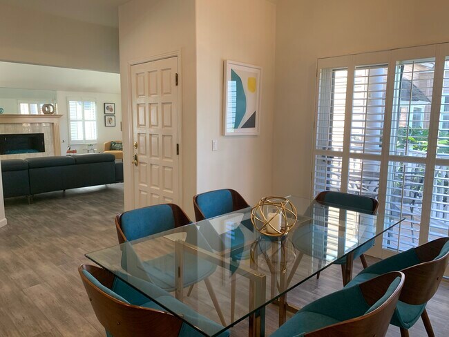 Dining Room - 7635 Draper Ave