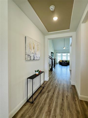 Building Photo - 16601 Hidden Cove Dr