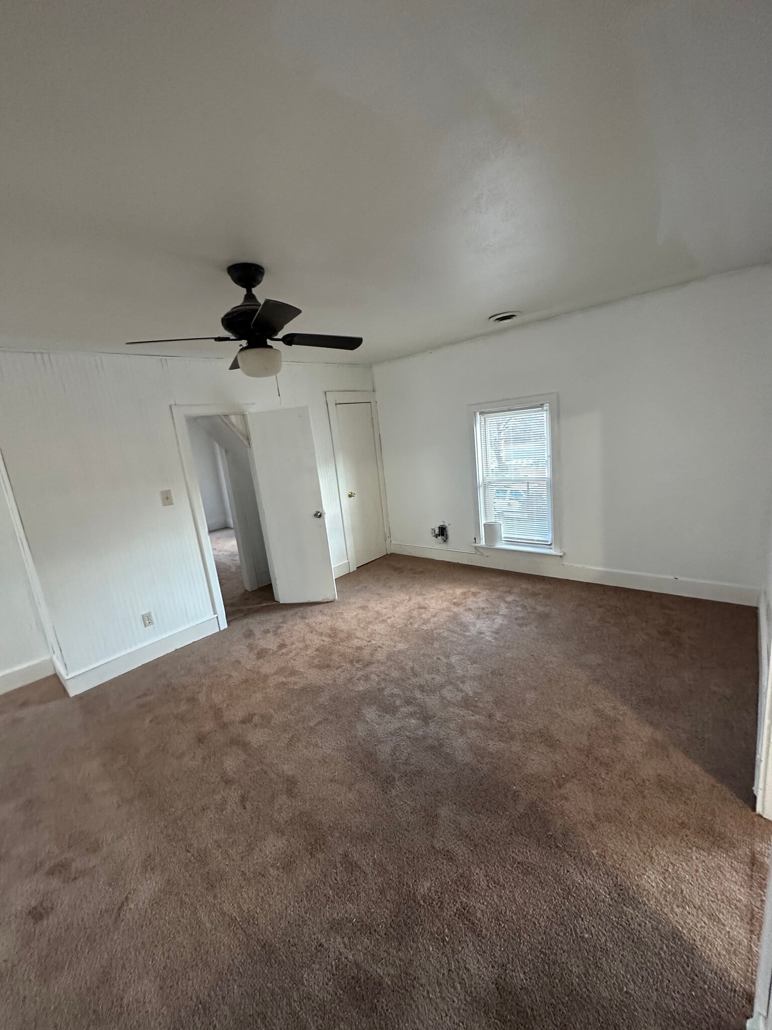 Building Photo - 4 Shepard St