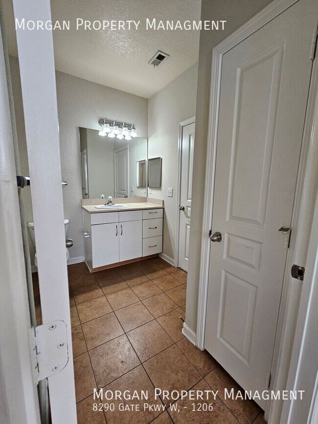 Building Photo - 8290 Gate Pkwy W