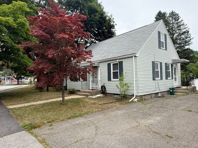 Building Photo - 31 Falmouth Rd