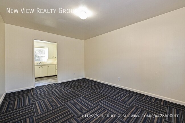 Building Photo - 260 Church St NE