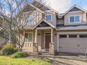 Building Photo - Master on Main- 3 Bedroom Plus 3 Bath Home...