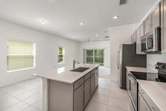 Building Photo - 1256 Preston Ests Cir