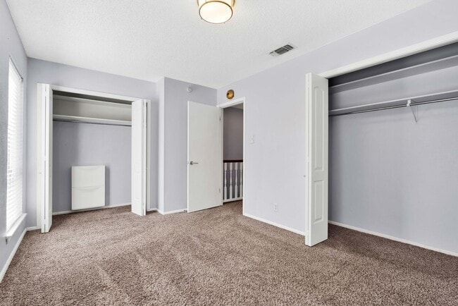 Building Photo - Move-In Ready 2-Bedroom Condo in Prime San Antonio Location