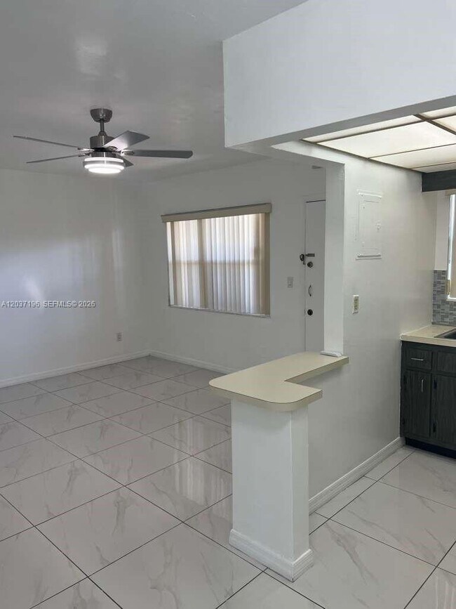 Building Photo - 7505 SW 82nd St