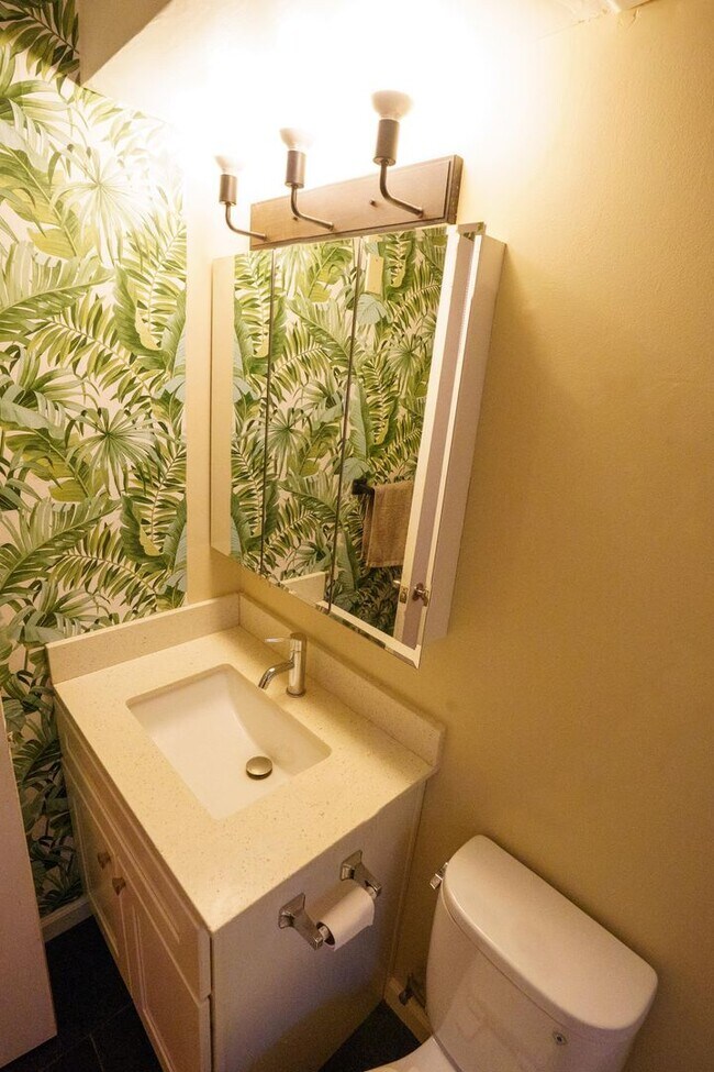 Building Photo - 5814 Martin Luther King Jr Way