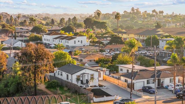 Building Photo - 1948 E 16th St