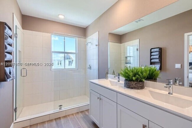 Building Photo - 259 SW 169th Ln