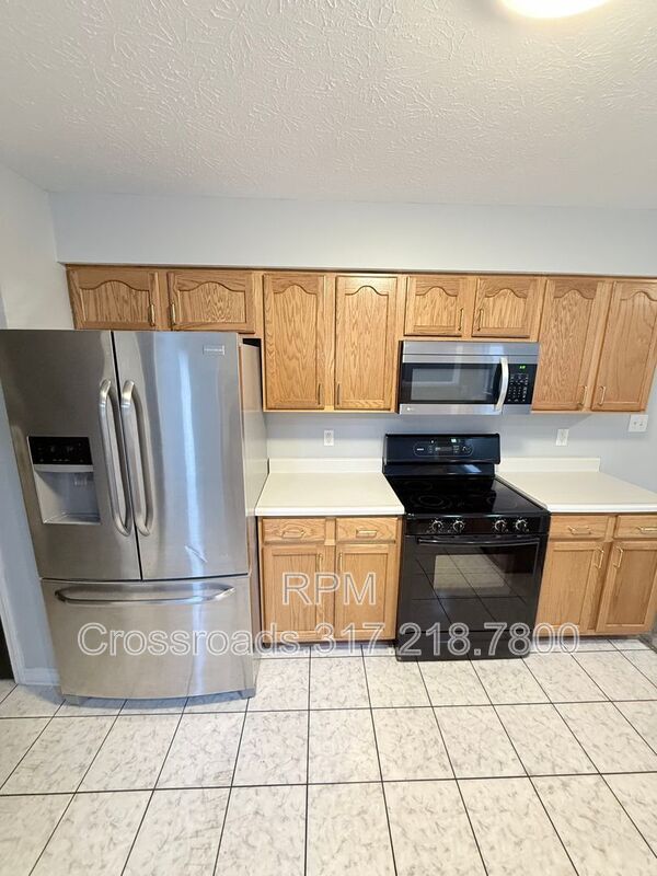 Building Photo - 9230 Eden Woods Ct