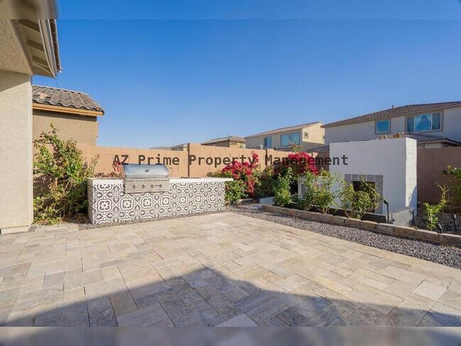 Building Photo - 12125 W Luxton Ln