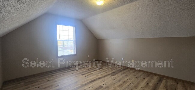 Building Photo - 605 Copperfield Dr