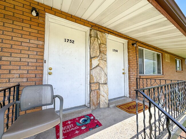 Building Photo - 1748 S 500 E