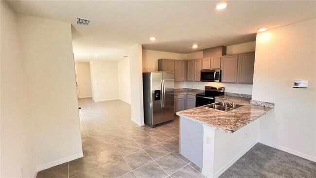 Building Photo - 227 Eagleview Loop
