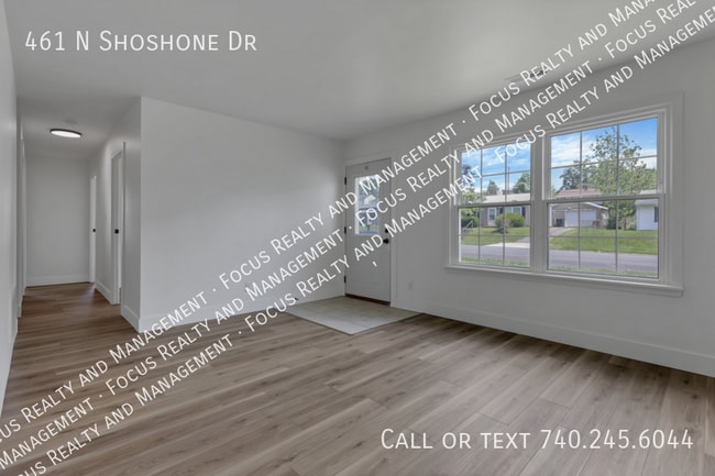 Building Photo - 461 N Shoshone Dr