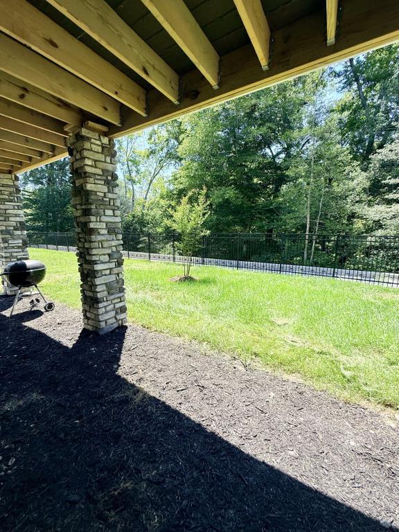 Building Photo - 3074 Summer Porch Ave