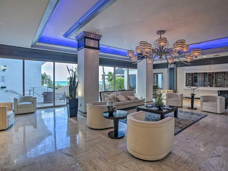 Building Photo - 4040 Galt Ocean Dr