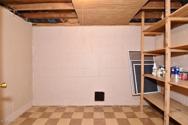 Building Photo - 1518 Wilmar Rd
