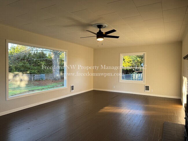 Building Photo - 3052 Jackson Hwy