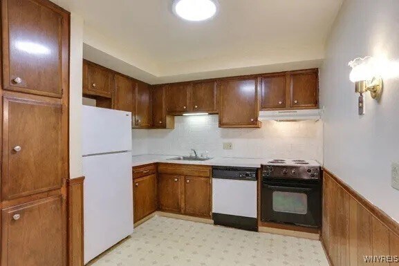 Building Photo - 7 Sundridge Dr
