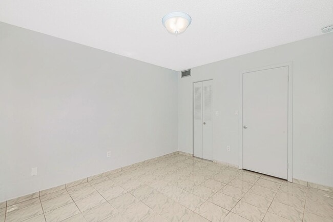 Building Photo - 7705 SW 86th St