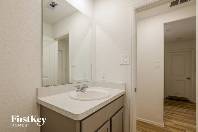 Building Photo - 24223 Becker Hollow Ln